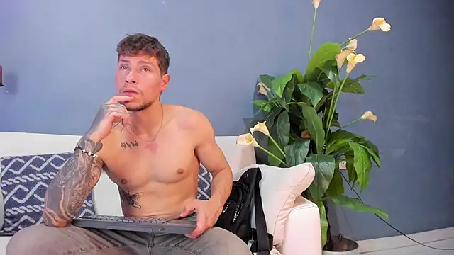 french sexx online show from October 3, 2025, 1:24 am