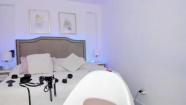 RACHEL EV online show from March 27, 2026, 8:26 am