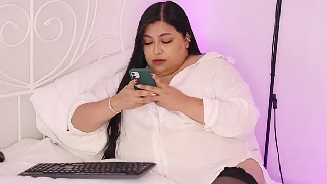 Adia  online show from January 15, 2025, 5:40 am