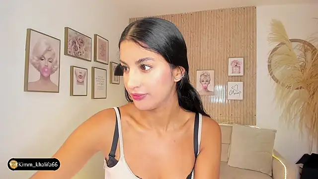 Snapshot of Kimm_khalifa chatting on February 13, 2025, 9:06 pm Kimm khalifa online show from February 13, 2025, 9:06 pm