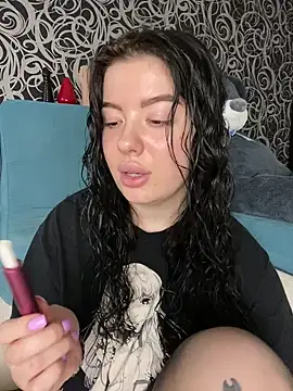 Kimi Ass online show from March 10, 2025, 12:37 pm