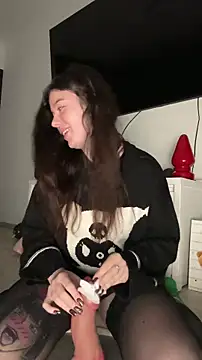 Kimi Ass online show from February 11, 2026, 12:10 pm