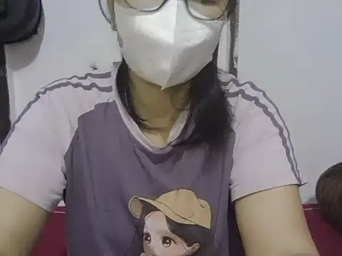 Snapshot of MaiHuong77 chatting on November 7, 2025, 2:33 am MaiHuong77 online show from November 7, 2025, 2:33 am