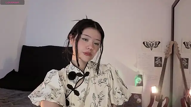 Snapshot of sweet_soup chatting on May 18, 2026, 11:43 pm sweet soup online show from May 18, 2026, 11:43 pm