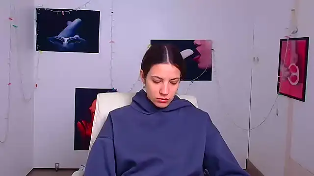 Dana Joy  online show from December 23, 2024, 6:33 am