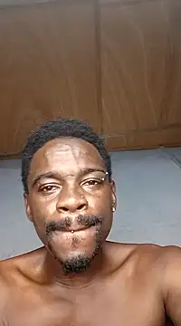 Snapshot of GHs_FINEST chatting on January 1, 2025, 11:07 pm GHs FINEST online show from January 1, 2025, 11:07 pm