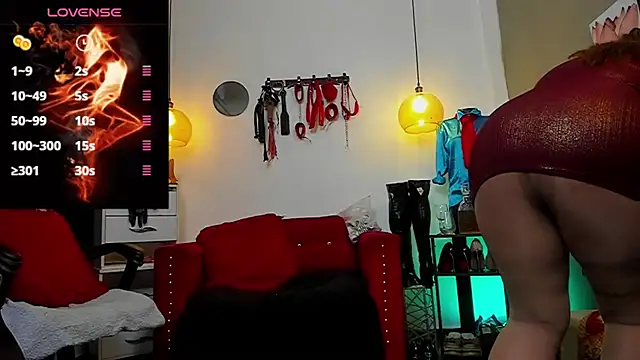 LiaTaylorr online show from March 10, 2025, 12:37 pm