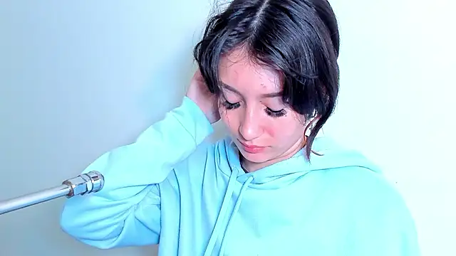 Snapshot of lizzy_davis_1 chatting on February 5, 2026, 3:44 am lizzy davis 1 online show from February 5, 2026, 3:44 am