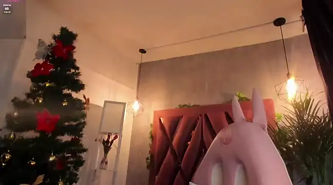 Haelycute online show from December 22, 2024, 11:11 am