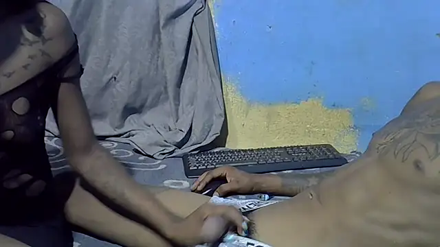 Snapshot of indiangeni20 chatting on May 15, 2026, 12:23 pm indiangeni20 online show from May 15, 2026, 12:23 pm