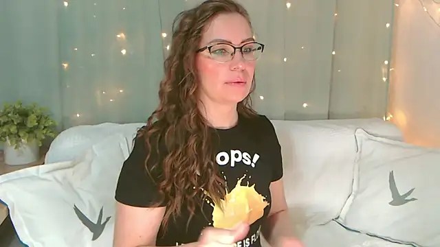  Your Pleasure  online show from January 19, 2025, 5:48 am