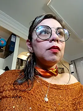 Cata Office-12 online show from December 9, 2024, 2:06 pm