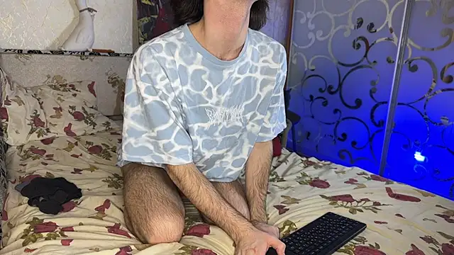 Stick Twlx online show from January 31, 2025, 8:33 pm