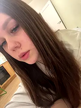 Marylallka5 online show from October 29, 2025, 5:04 pm