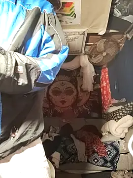 Gillygilly76 online show from February 28, 2025, 1:14 pm