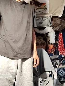 Gillygilly76 online show from March 2, 2025, 3:05 pm