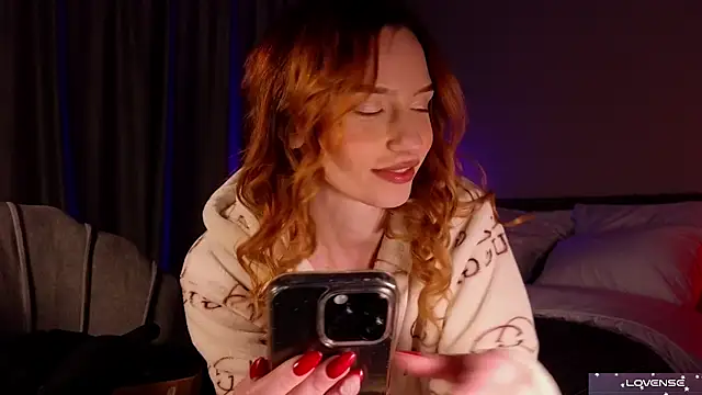 GeraTender1 online show from February 14, 2025, 7:33 pm