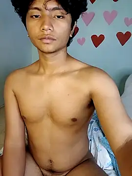 Snapshot of _Ottis_ chatting on February 26, 2025, 2:04 am Ottis online show from February 26, 2025, 2:04 am
