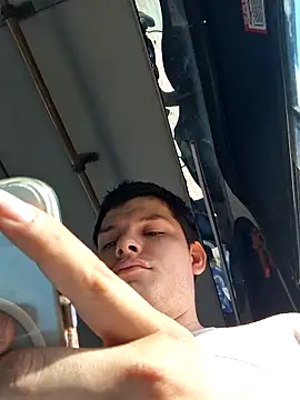  Ottis  online show from February 3, 2026, 7:41 pm