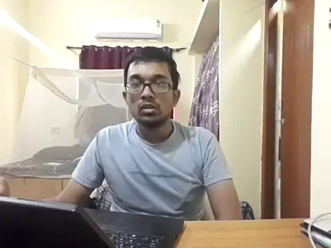 THE NAKED BOY online show from November 29, 2025, 4:04 am