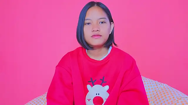 Natsu   online show from December 23, 2024, 2:02 am