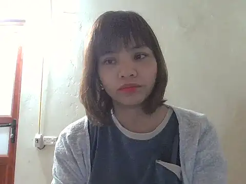 Angela-Eira online show from October 22, 2025, 8:52 pm