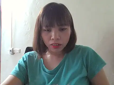 Angela-Eira online show from October 27, 2025, 9:02 am