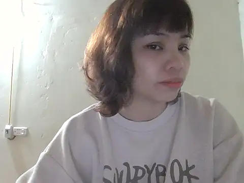 Angela-Eira online show from December 15, 2025, 8:57 pm