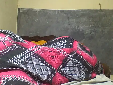 Nasty queen20 online show from October 25, 2025, 6:35 pm