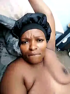 lovelyassbitch online show from January 21, 2025, 1:22 pm