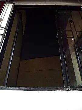 weedmanhot28 online show from March 4, 2026, 4:29 am