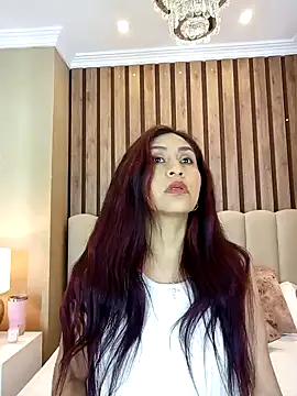 Snapshot of MonicaMoret chatting on February 6, 2025, 12:05 pm MonicaMoret online show from February 6, 2025, 12:05 pm