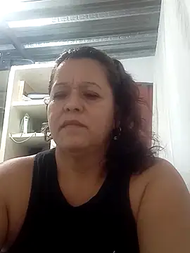 Snapshot of Fulopp15 chatting on January 12, 2025, 1:37 pm Fulopp15 online show from January 12, 2025, 1:37 pm