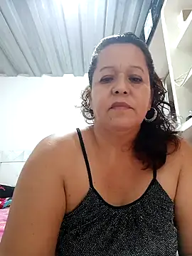 Snapshot of Fulopp15 chatting on January 14, 2025, 5:12 pm Fulopp15 online show from January 14, 2025, 5:12 pm