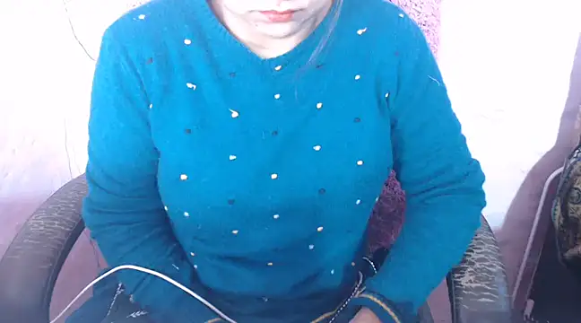 Manpreet cute online show from December 5, 2024, 2:53 am
