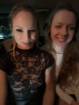 missdaisydiamond777 online show from February 21, 2026, 9:38 pm