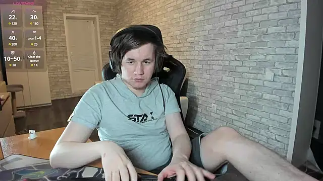 iliaskrislove online show from February 28, 2025, 4:20 pm