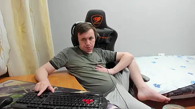 iliaskrislove online show from January 17, 2026, 5:49 pm