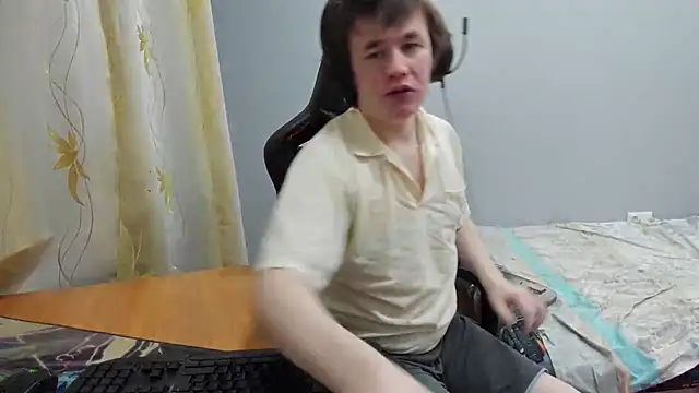 iliaskrislove online show from March 12, 2026, 1:01 am