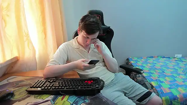 Snapshot of iliaskrislove chatting on July 13, 2026, 8:06 am iliaskrislove online show from July 13, 2026, 8:06 am