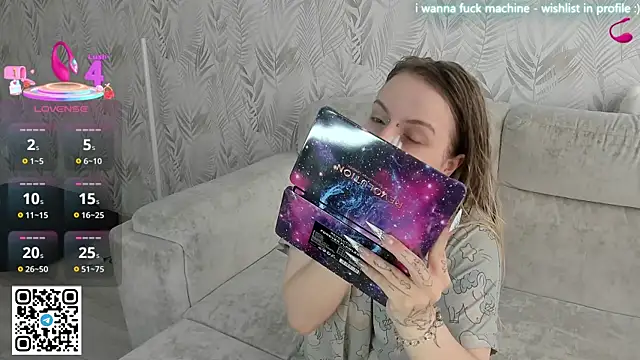 Alice Halle online show from April 8, 2026, 8:36 am