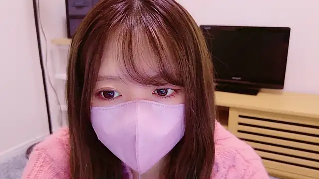 Snapshot of yuki-chi chatting on December 8, 2024, 2:09 pm yuki-chi online show from December 8, 2024, 2:09 pm