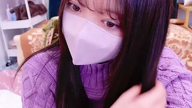 Snapshot of yuki-chi chatting on December 26, 2024, 1:32 pm yuki-chi online show from December 26, 2024, 1:32 pm