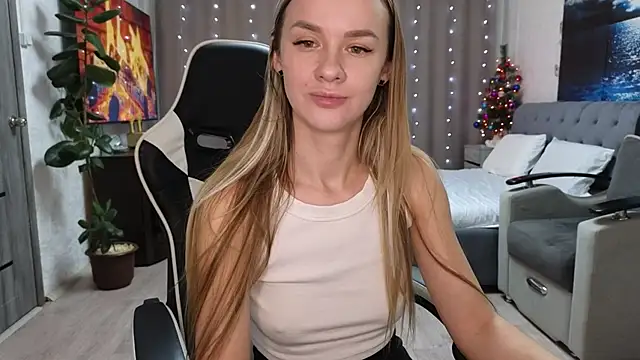 Strip-Lady online show from January 9, 2026, 12:41 pm