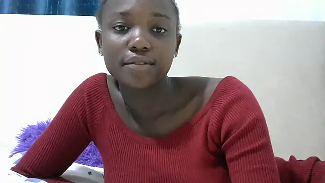 Snapshot of Latiffagodess chatting on October 11, 2025, 5:50 am Latiffagodess online show from October 11, 2025, 5:50 am