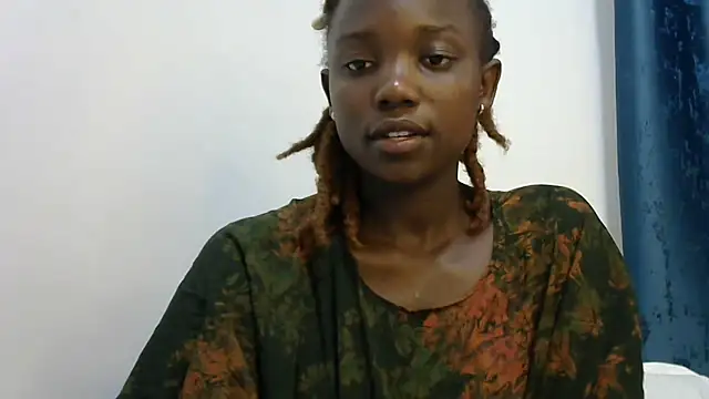 Snapshot of Latiffagodess chatting on February 15, 2026, 11:19 am Latiffagodess online show from February 15, 2026, 11:19 am