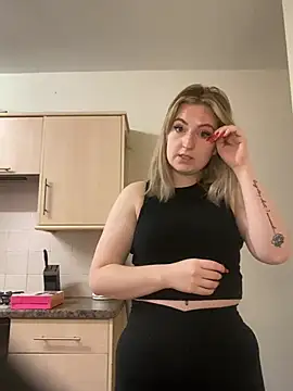 Rebeccaxxx online show from December 31, 2024, 3:09 pm