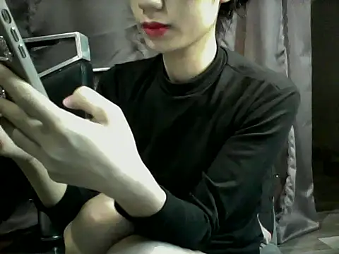 Ladygirrl22 online show from November 1, 2025, 2:35 am