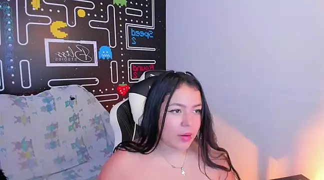 Snapshot of Barbara_honey chatting on January 21, 2025, 3:43 pm Barbara honey online show from January 21, 2025, 3:43 pm