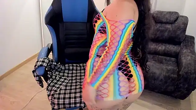 Snapshot of Barbara_honey chatting on October 25, 2025, 8:14 pm Barbara honey online show from October 25, 2025, 8:14 pm